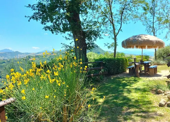 Grosse Mit Blick Von Den Bergen Bis Zum By Interhome Apartman Penna San Giovanni